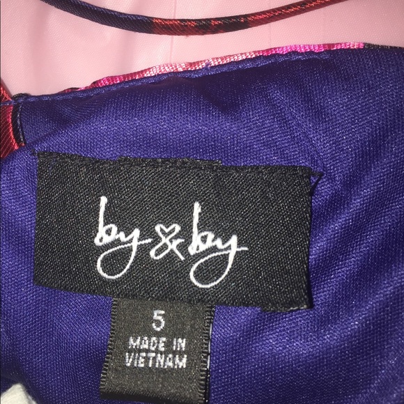 Formal dress - Picture 4 of 5